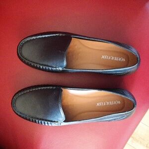 New Black vegan  comfort shoes size 9 medium